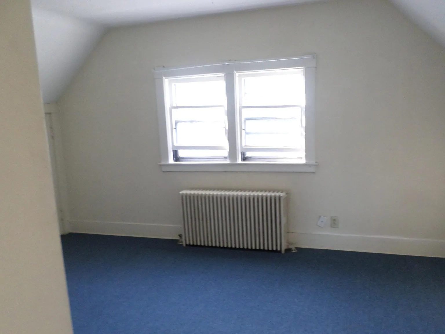 1 bed, 900 sqft, $1,600 — Photo 4