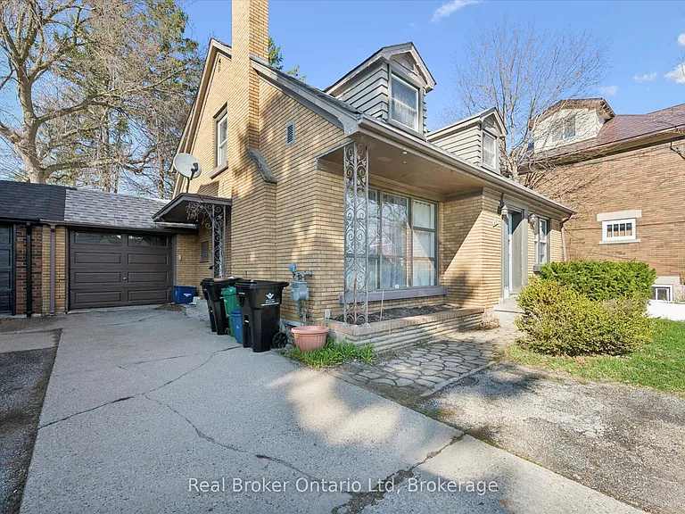 68 Highland Rd W #UPPER — Photo 3