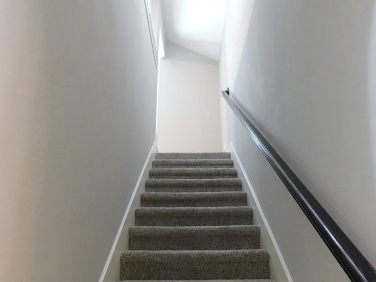 2401 Windhaven Dr — Photo 27