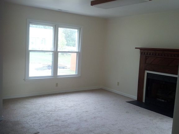 3rd image of 6721 Wilber Cir