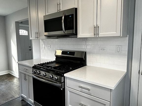 3rd image of 227 Geneva Ave