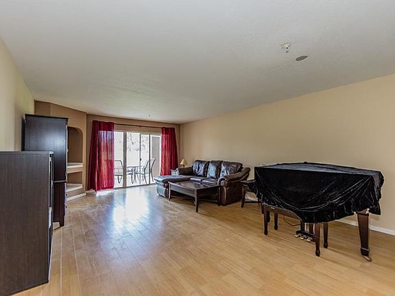 2nd image of 13905 Fairway Island Dr APT 1017