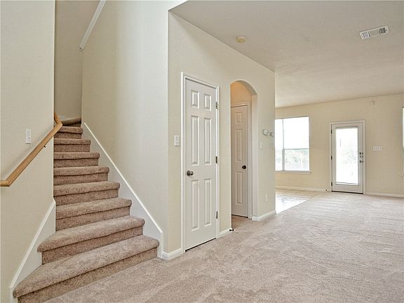 5th image of 18713 Dry Pond Dr
