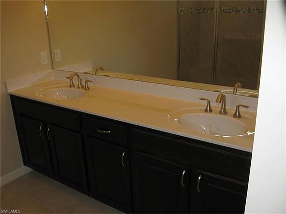 5th image of 3190 Amadora Cir