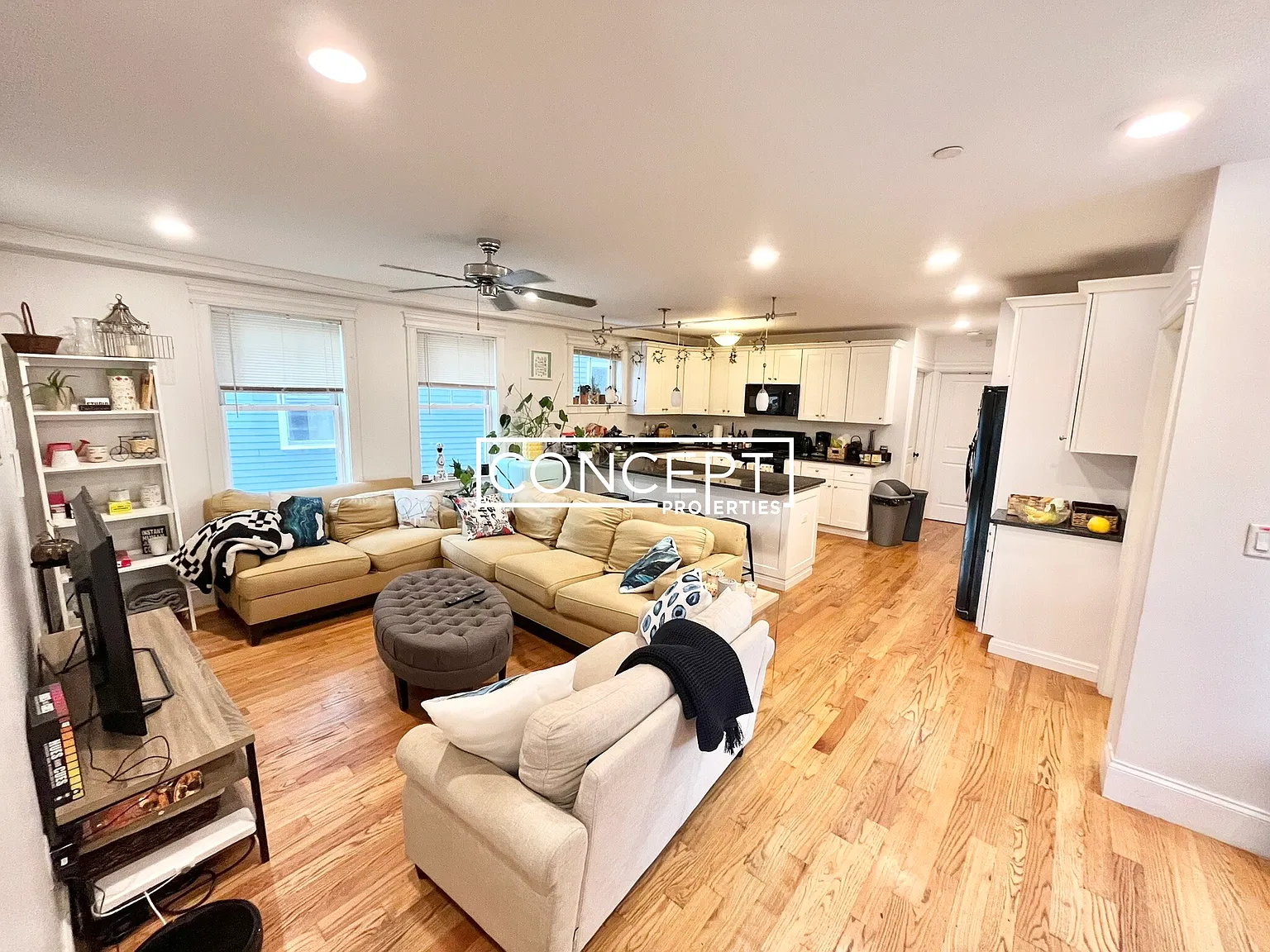 5 bed, 3.0 bath, $5,875 — Photo 3