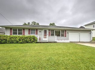 335 E Walnut St, Dalton City, IL 61925