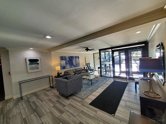 4th image of 1815 Wm H Taft Rd APT 507