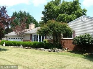 27525 Mount Radnor Dr, Damascus, MD 20872