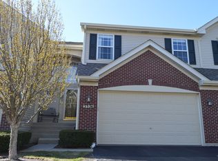 2326 Stonegate Rd, Algonquin, IL 60102