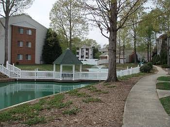 2nd image of 11024 Warwick Blvd