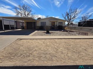 2305 Avenue C, Carlsbad, NM 88220