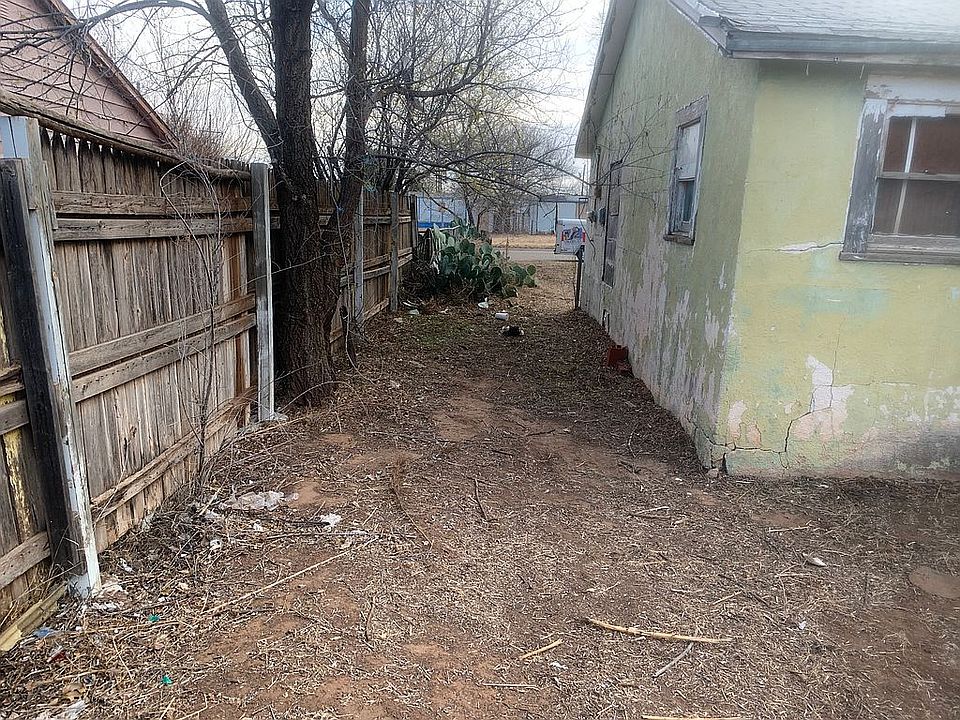 1st image of 204 Avenue D