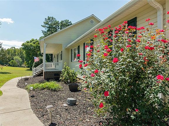 4th image of 5360 Muirfield Dr