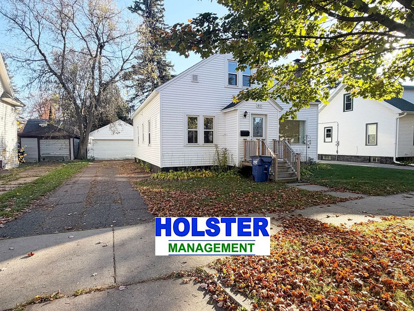3-Bedroom House Plus Bonus Room With Central Air and Many Updates — Photo 1