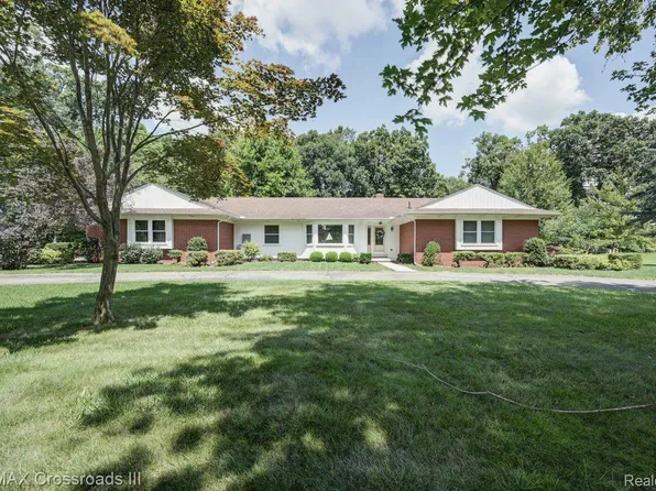 27770 Prescott St, Romulus, MI 48174