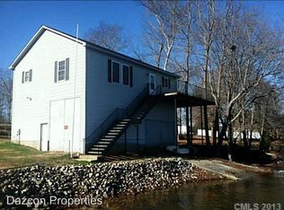 4794 Coves End Rd, Denver, NC 28037