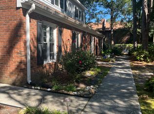 3200 Crystal Oaks Ln APT 320, Morehead City, NC 28557