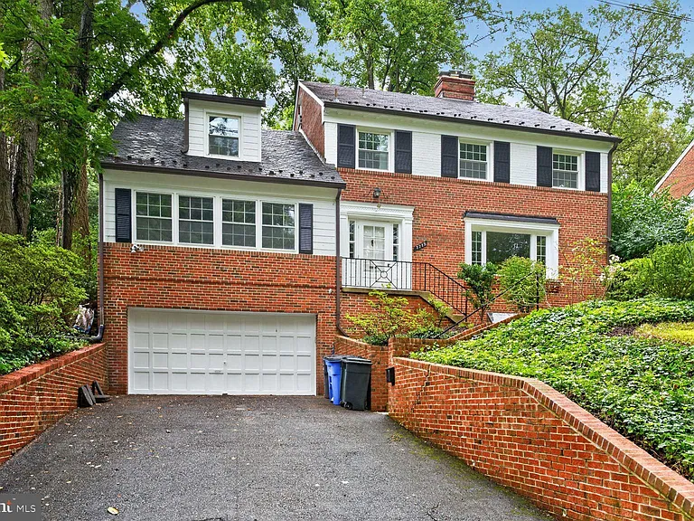 7215 Rollingwood Dr — Photo 31