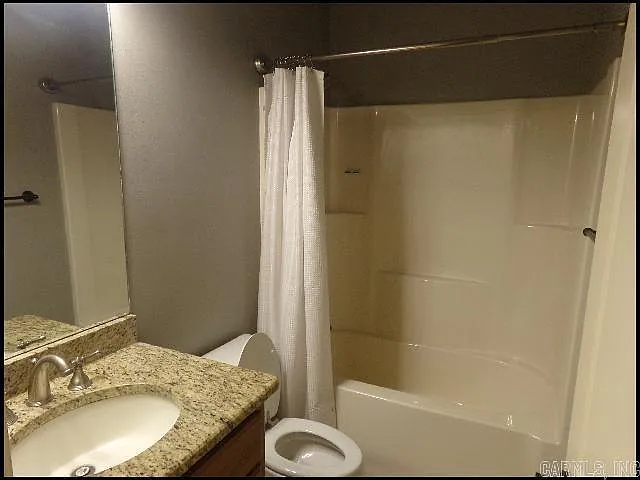 3153 Stonewall Dr — Photo 11