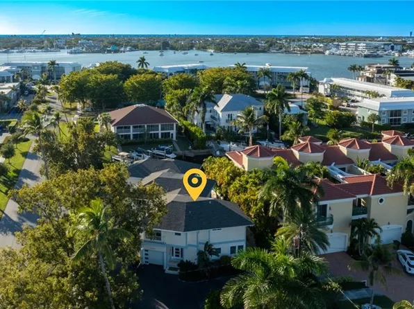 1495 Blue Point Ave #C, Naples, FL 34102