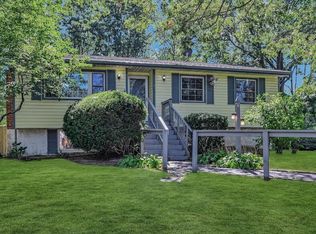 6 Yale St, Port Jefferson Station, NY 11776