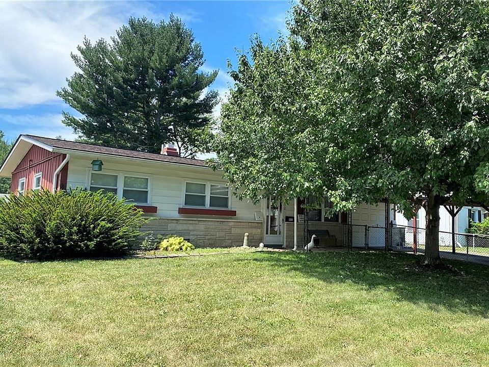 1st image of 932 Gary Dr