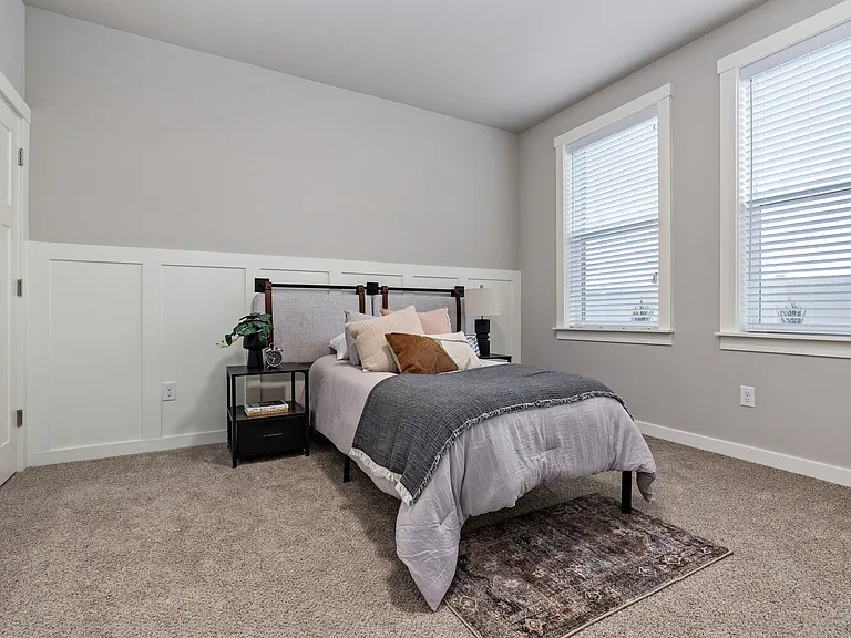 1135 Latitude Cir — Photo 18