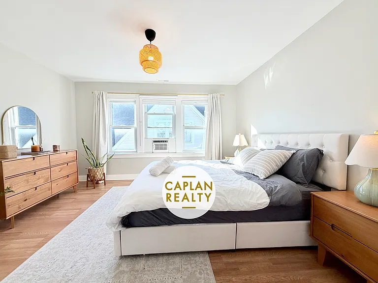 329 Norton St #O4 — Photo 4