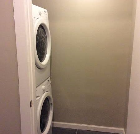 5th image of 391 Woodbine St #2D