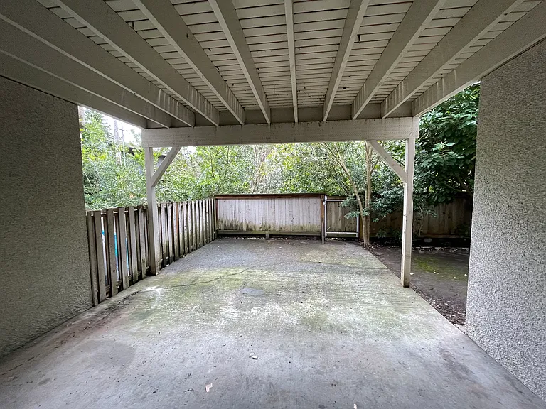 129 108th Ave SE #3 — Photo 7