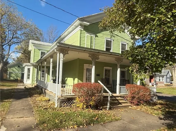 7 Erie St, Pulaski, NY 13142