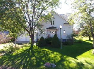 16 Petersons #2, Lewellen, NE 69147