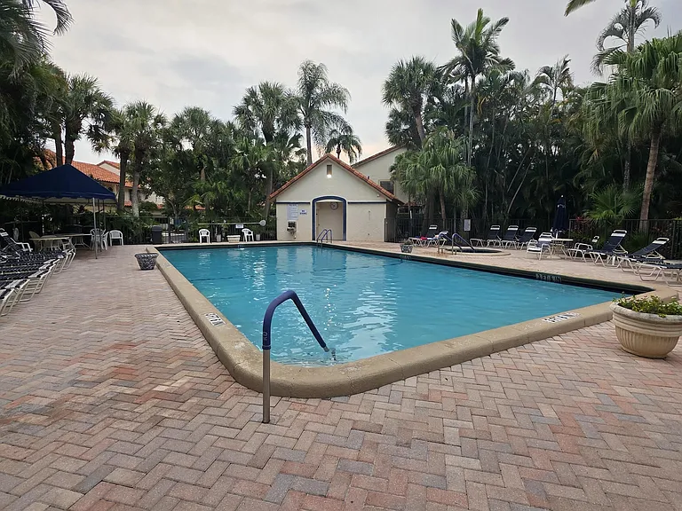 7743 La Mirada Dr — Photo 24