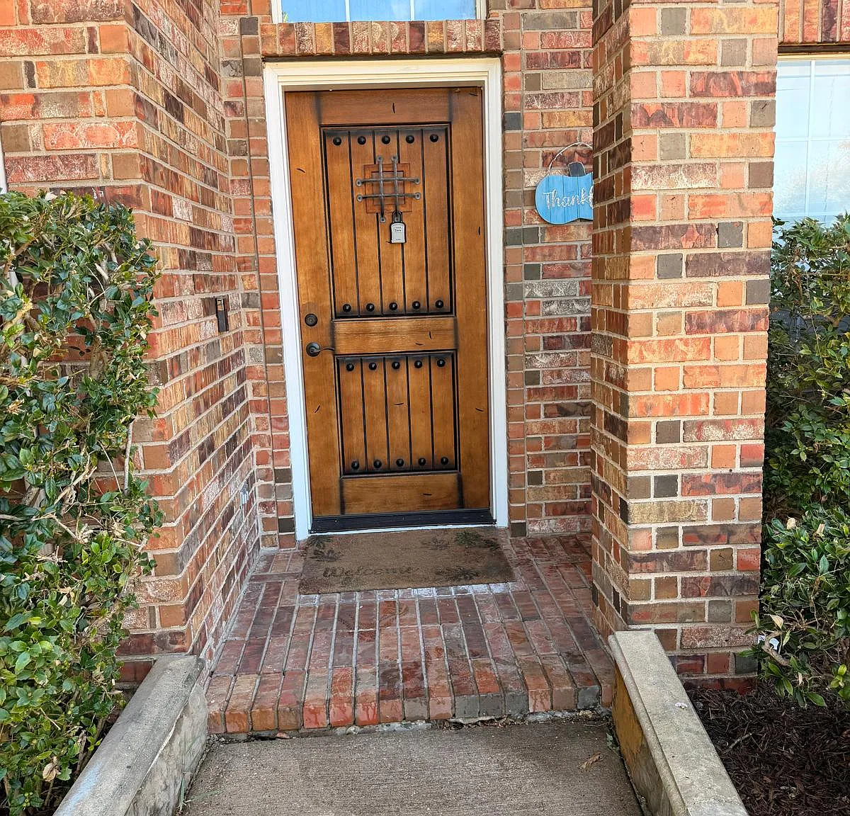5 bed, 3518 sqft, $3,695 — Photo 4