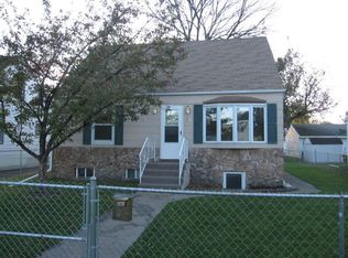 1615 N 4th St, Grand Forks, ND 58203