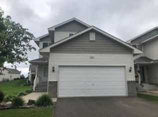 451 Lake Trl, Winsted, MN 55395