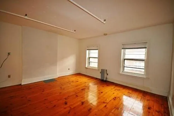 Rented by Corcoran | media 18