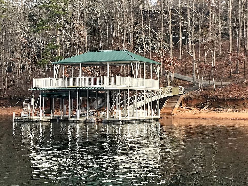 2nd image of 259 Moreland Heights Dr