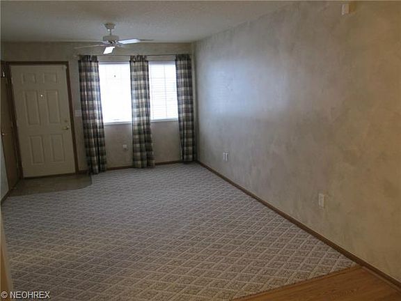 2nd image of 3714 Colony Hill Dr