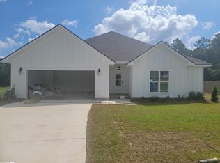 122 Ornate Ave, Fairhope, AL 36532