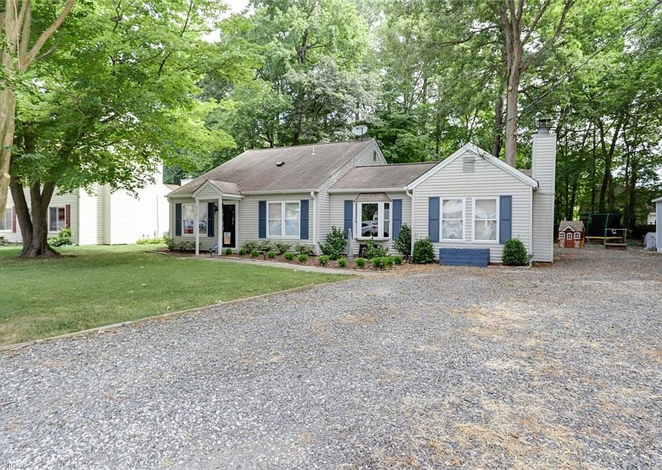 1st image of 110 Don Juan Cir