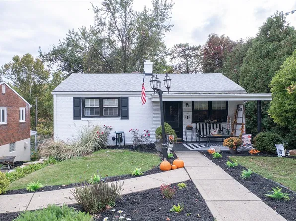 1202 Pleasantvue Dr, Pittsburgh, PA 15227