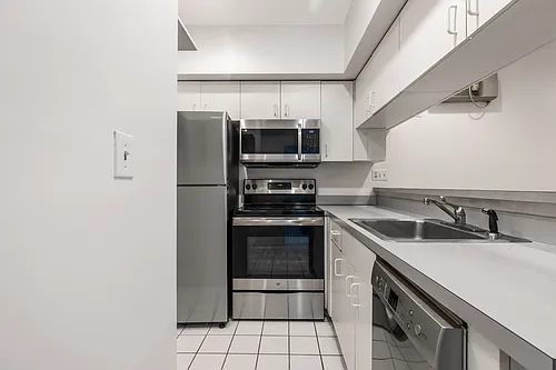21 Cleveland Pl #1 Photo 1