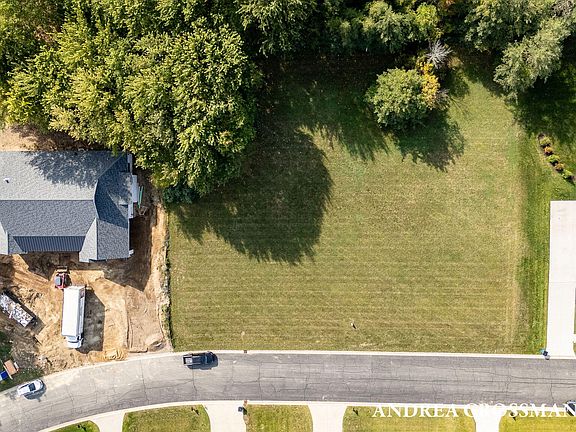 5th image of 7154 Windcliff Dr #32
