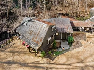 1580 Jones Rd, Roswell, GA 30075