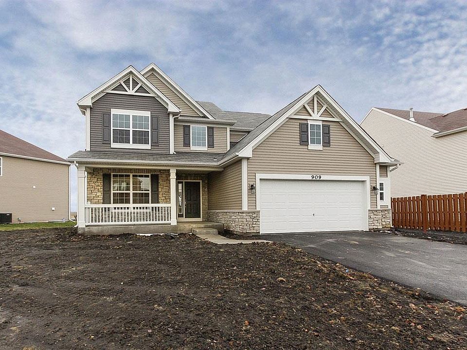 Located on 0104 in Kearney Glen in Joliet, IL