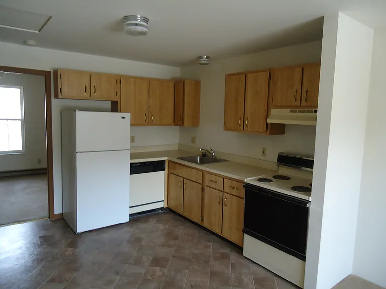 1220 Saline Rd #5 — Photo 5