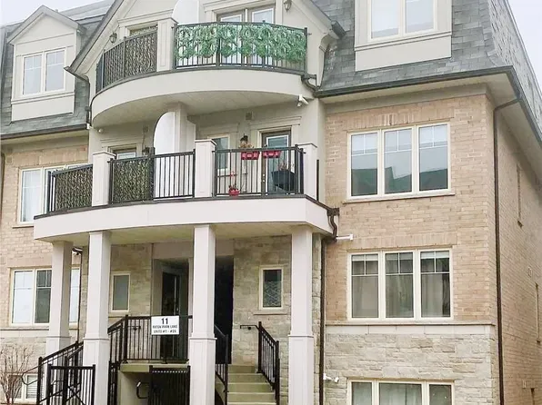 11 Eaton Park Ln #23, Toronto, ON M1W 0A5