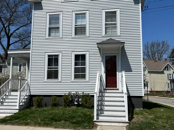 13 Huntington Ave #3, Amesbury, MA 01913