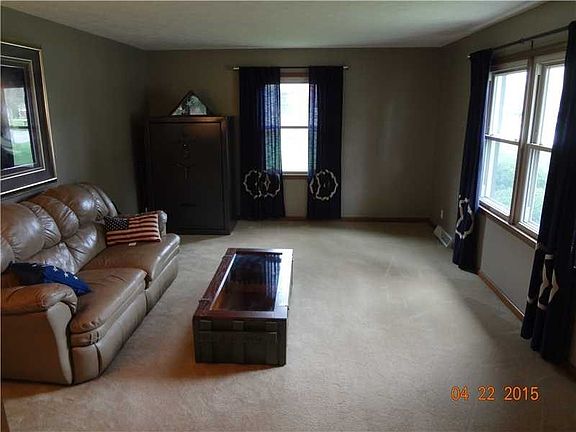 2nd image of 13137 Lantern Rd